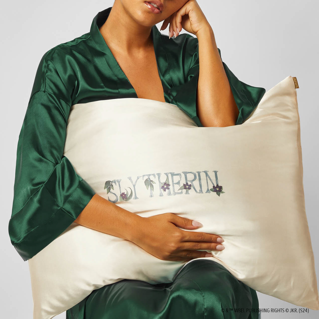 Kitsch x Harry Potter Satin Pillowcase in Slytherin 2 Pack
