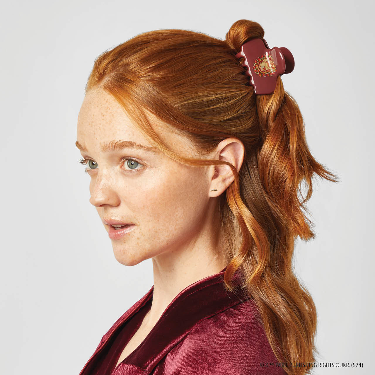 Kitsch x Harry Potter Cloud Claw Clip in Gryffindor
